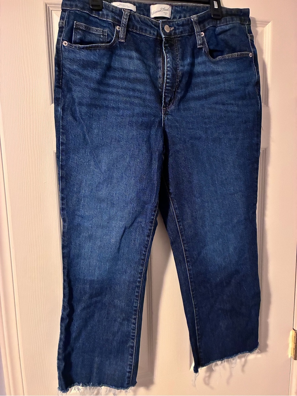 Universal Thread Women's Dark Blue Cropped Jeans with Raw Hem